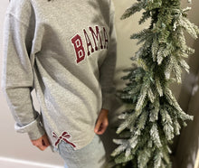 Load image into Gallery viewer, Lions crewneck with bows
